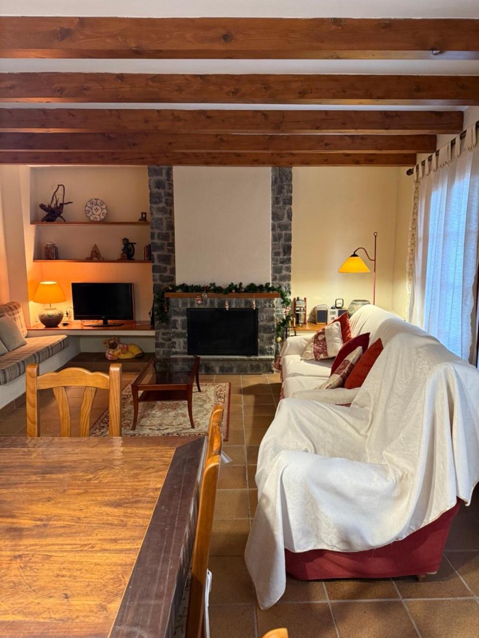 Cal Cuaresma Villa Isona Kültér fotó